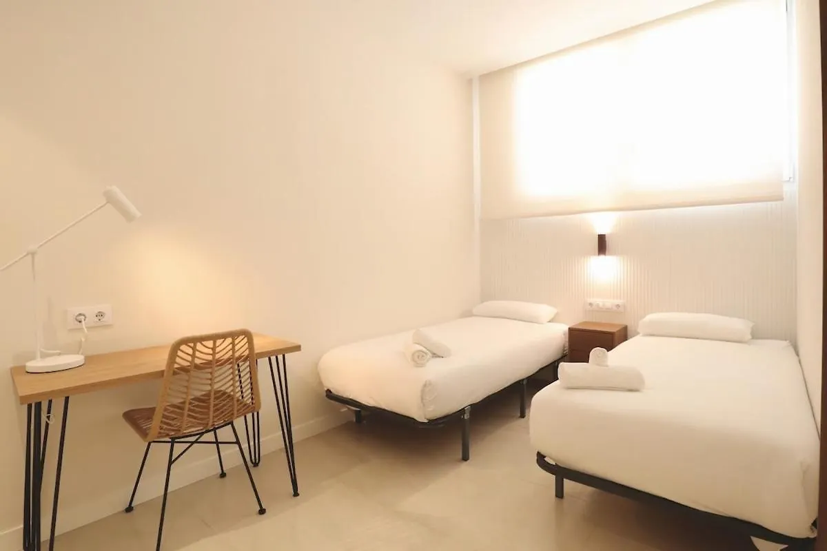 Notel Club - Cuesta Loft Santander 0*,  Spain