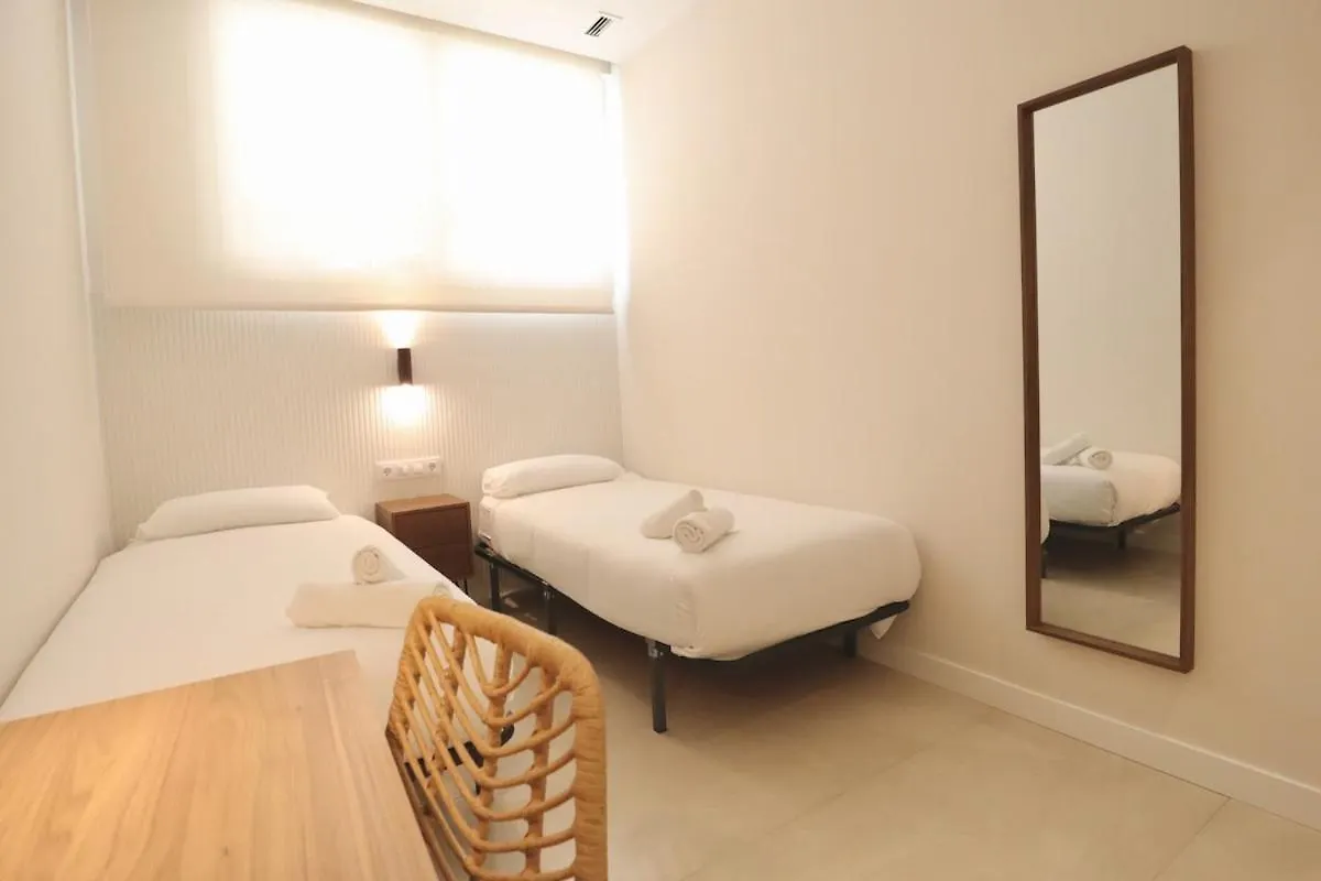 Notel Club - Cuesta Loft Santander Apartment